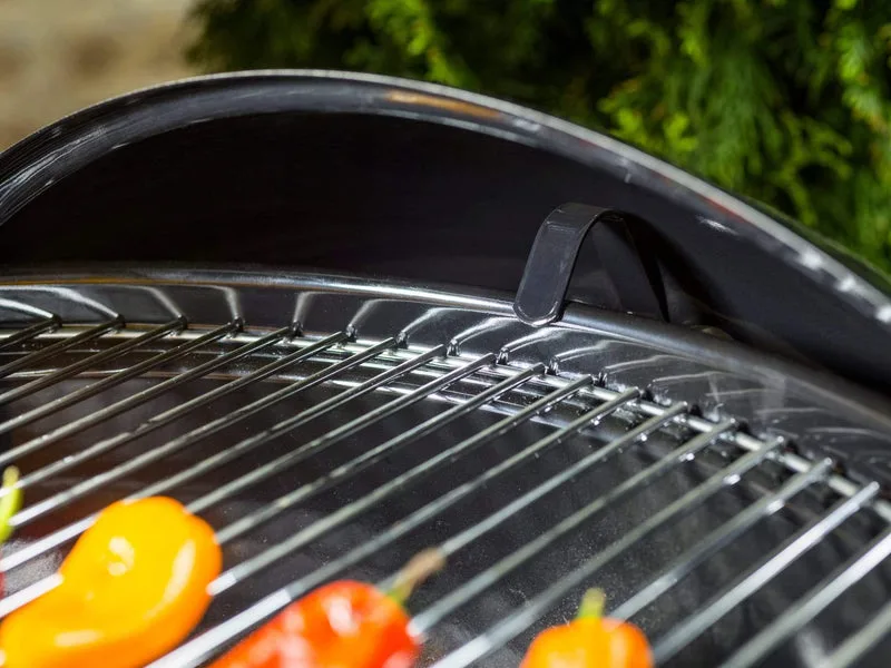 Weber Original Kettle charcoal grill image 3